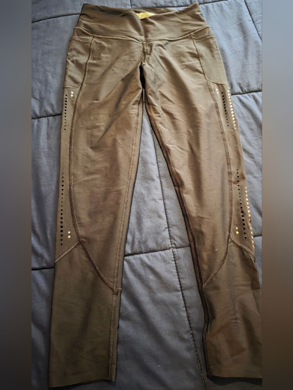 Victorias Secret Leggings With Side Cut Outs And Detail, Sz L
